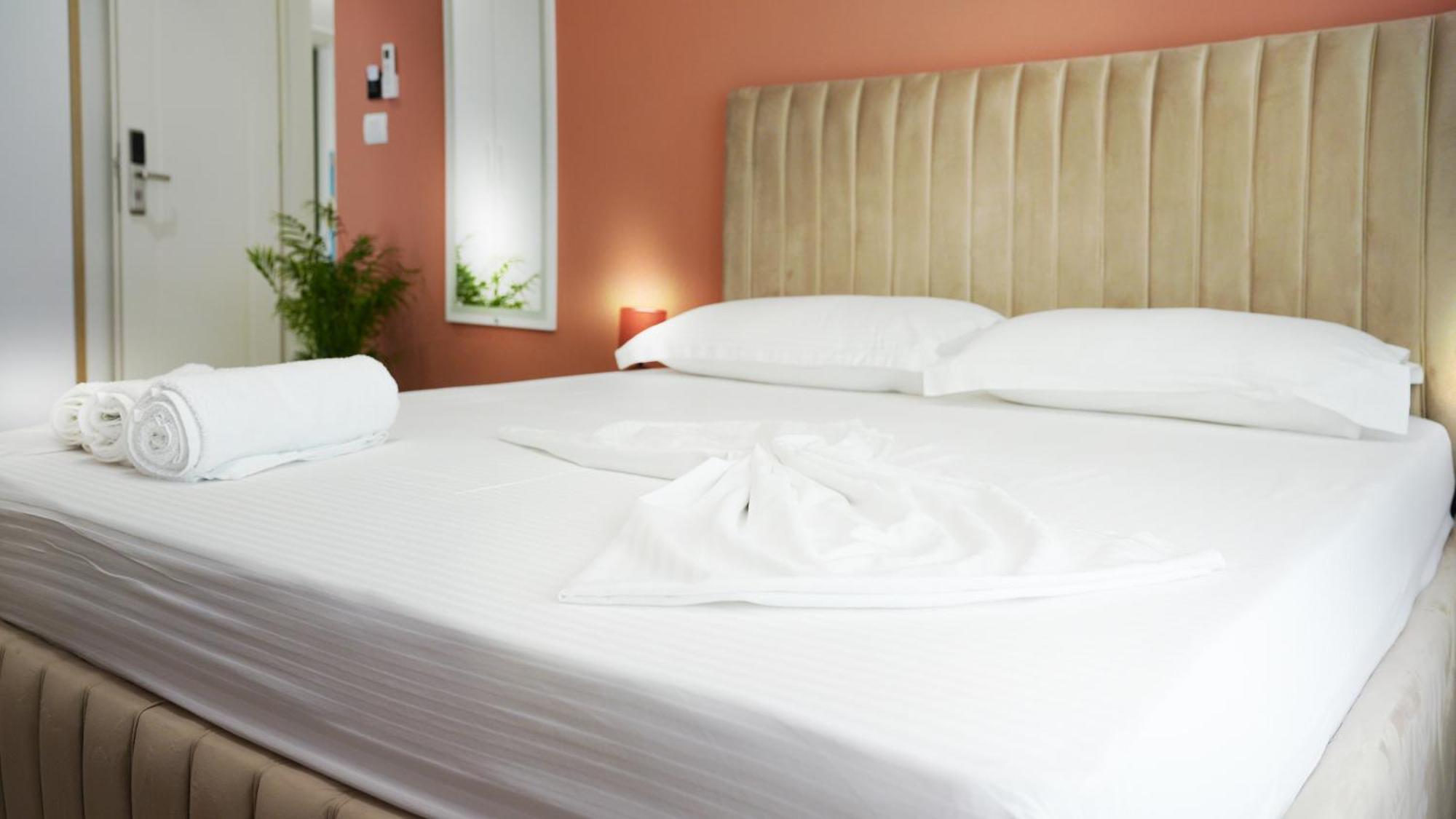 Hotel Luris Golem  Eksteriør billede